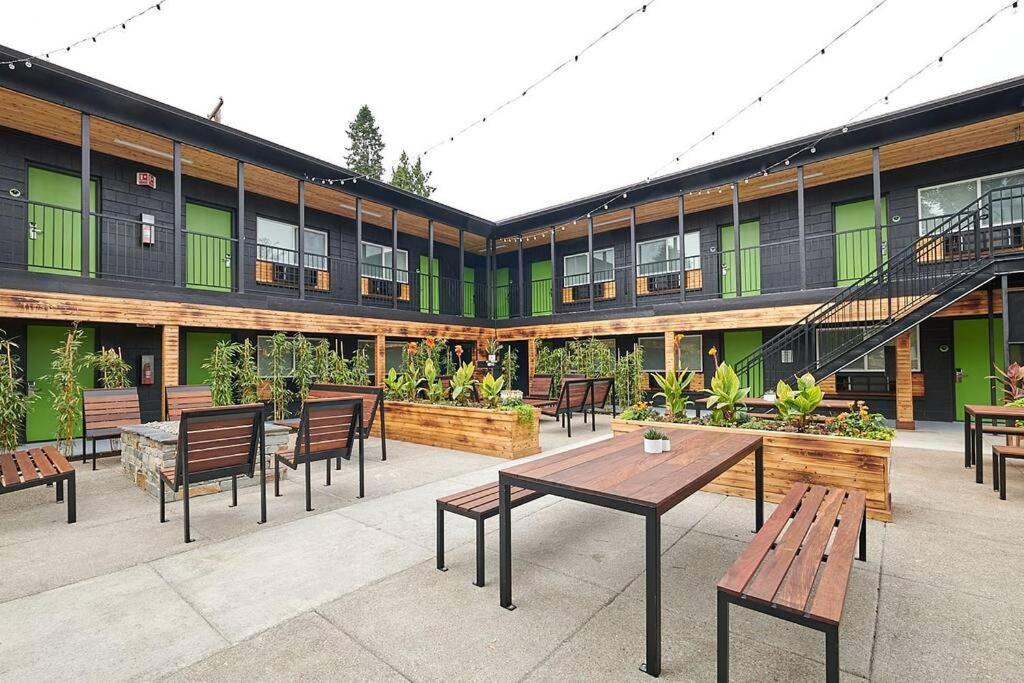 Kenton Hotel Portland Bagian luar foto
